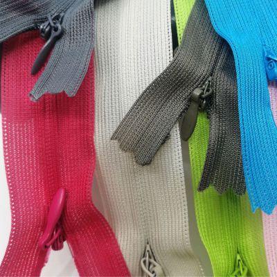 X-Espiral plástica com costura escondida