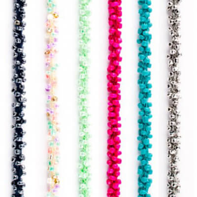 X-Debruns de pérolas e de strass