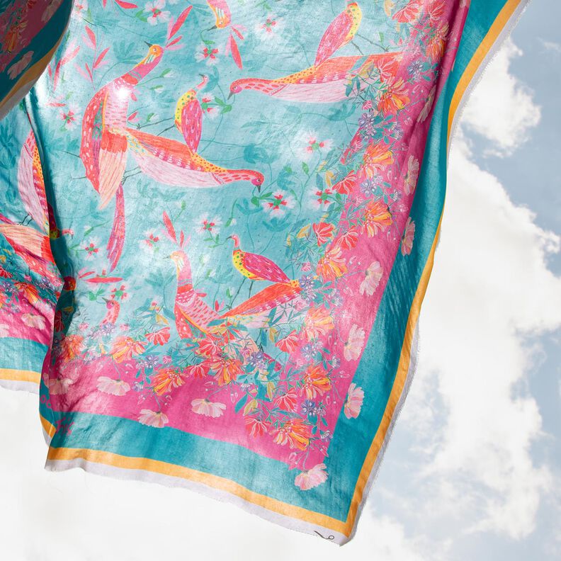 Moda de praia Pareo com painel Pavões e flores – azul marinho/rosa intenso,  image number 2