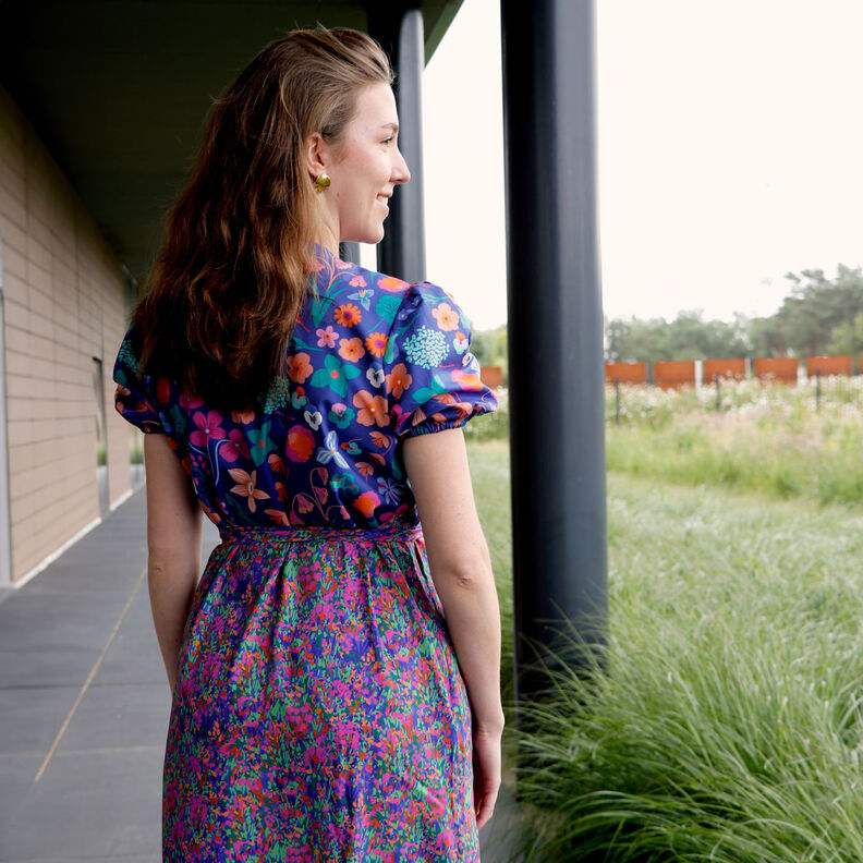 Popelina de algodão Meadow Flower Impressão Digital | Nerida Hansen – azul real/turquesa claro,  image number 5