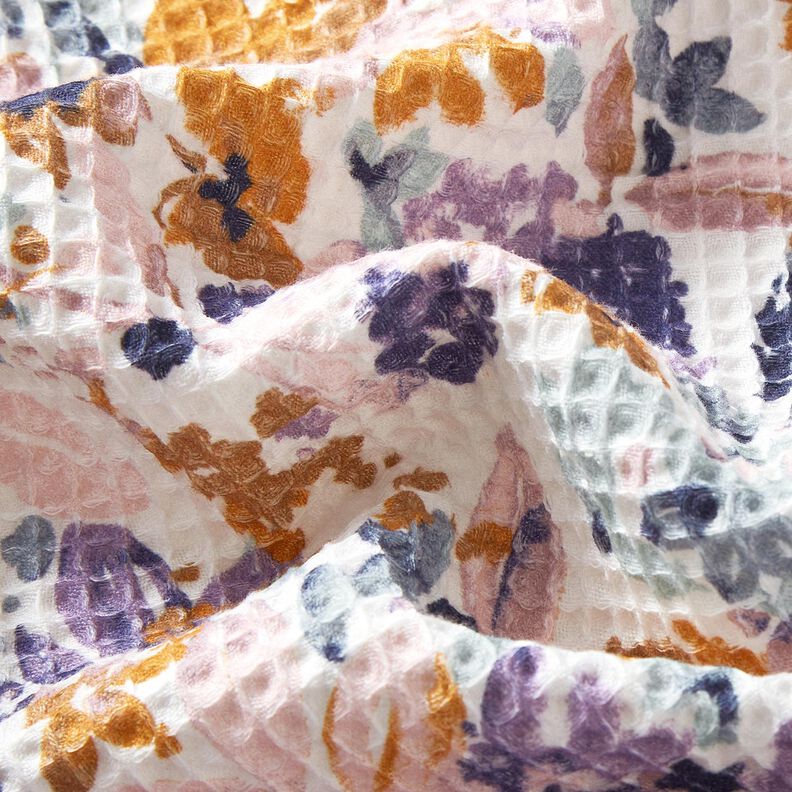 Tecido piqué em favo Flores em aguarela | Poppy Fabrics – branco/lavanda,  image number 2